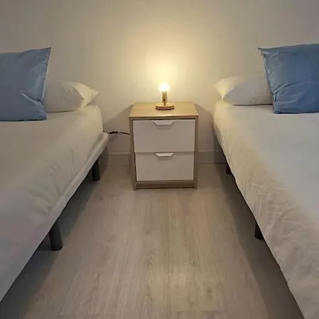 Lägenhet Precioso Piso Junto Ayuntamiento *